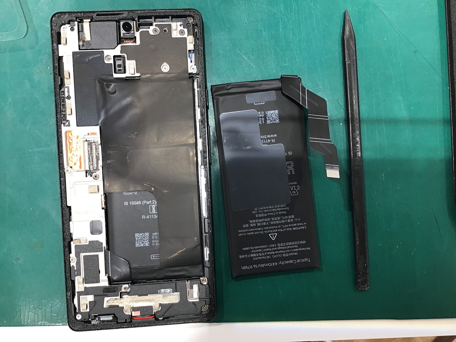 Pixel6aのバッテリー交換🐣データそのまま・最短即日修理のスマホ修理工房マルイ錦糸町店にご相談ください！🐣